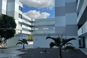 8251 NW 8th St, Miami, FL 33126 - Photo 24