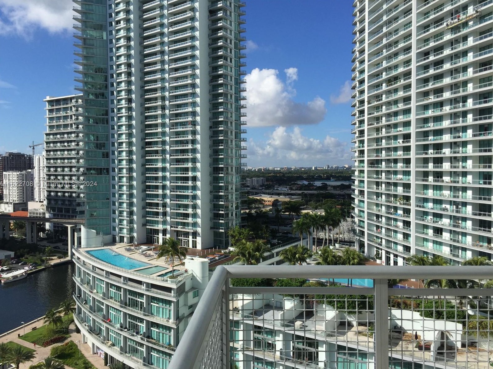 350 S Miami Ave #1908, Miami, FL 33130