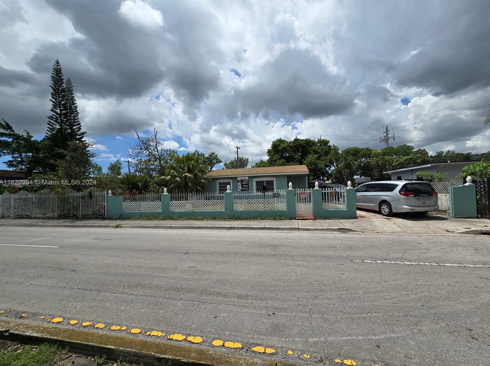 1310 Sharazad Blvd, Miami, FL 33054