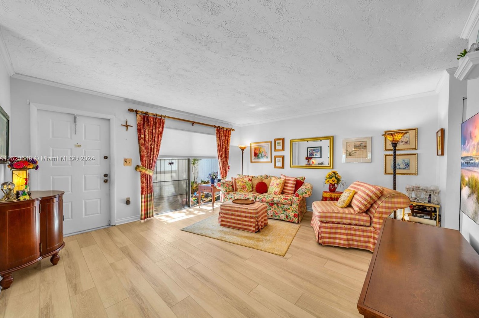 4520 Sw 68th Ct Cir #24-5, Miami, FL 33155