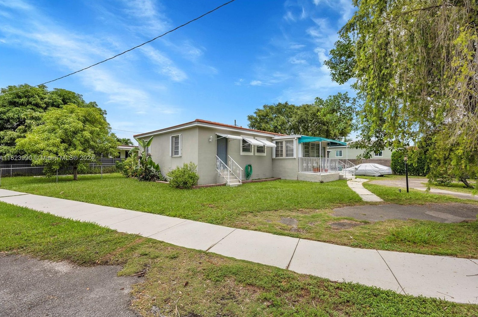 2430 82nd Pl, Miami, FL 33155-2463