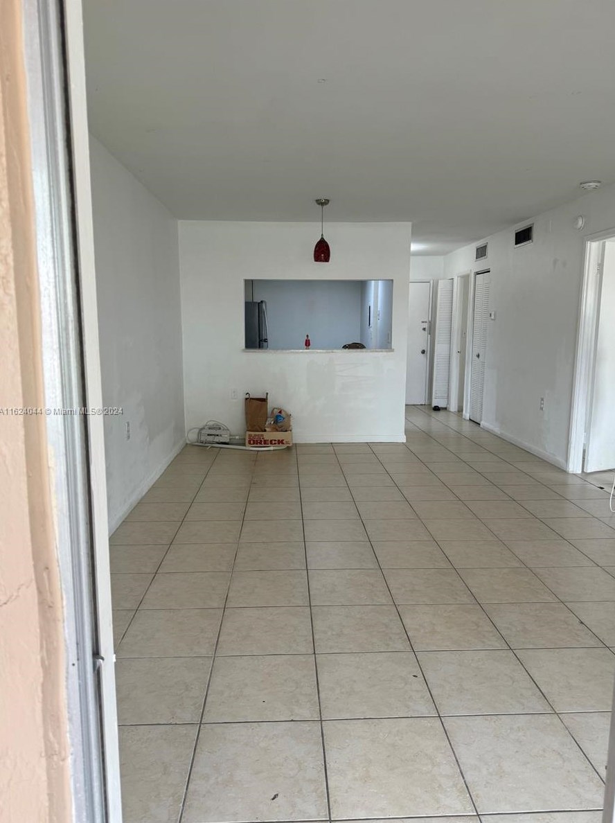 11235 88th St, Miami, FL 33178-2771