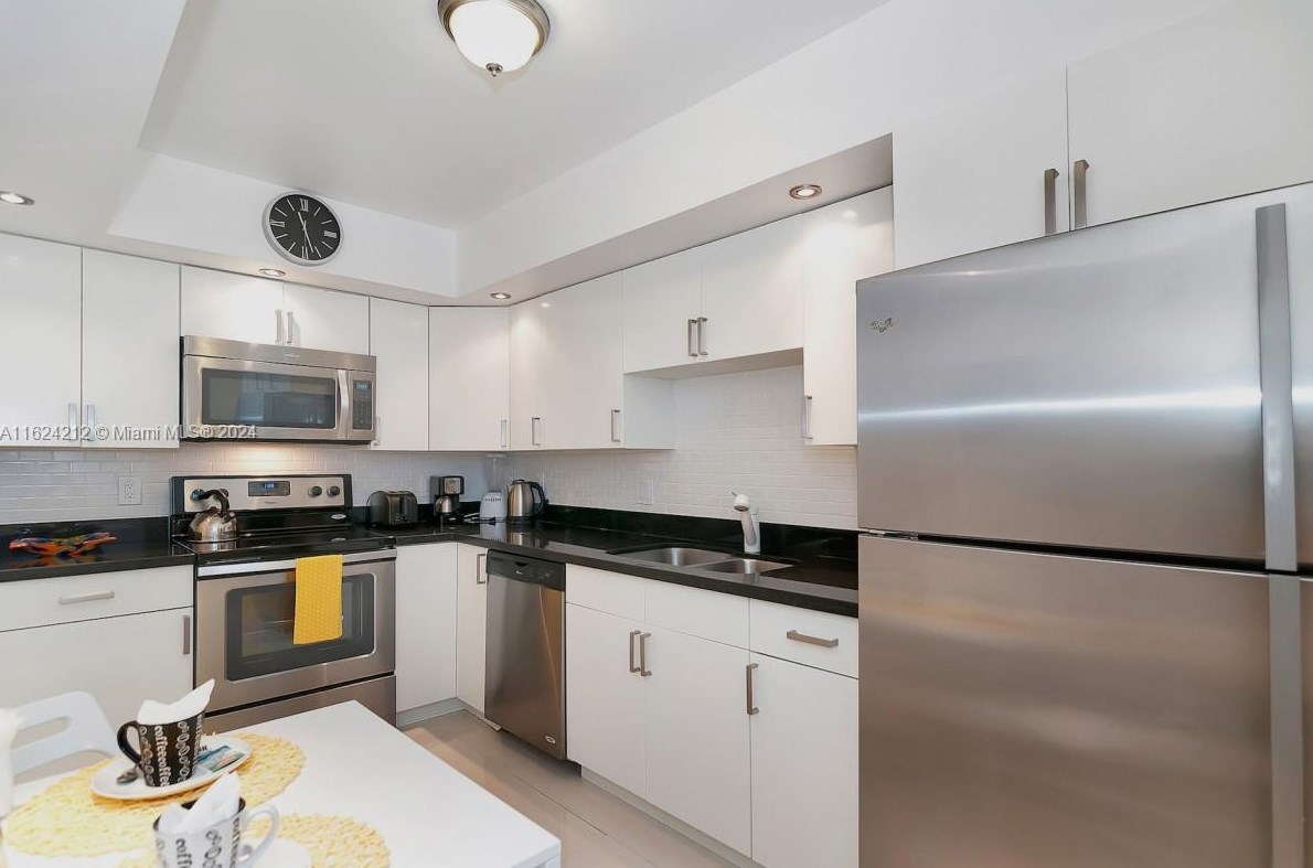 3801 S Ocean Dr #3v, Hollywood, FL 33019