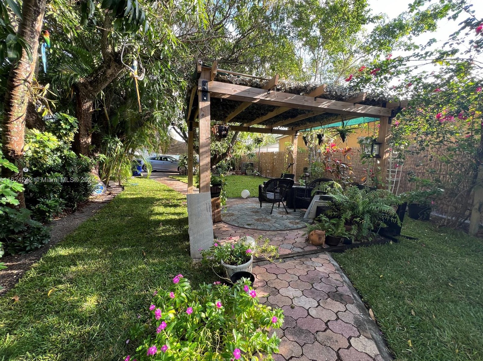 3044 15 St, Miami FL 33125-1924 exterior