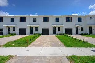 866 SW 1st St, Florida City, FL 33034 - Photo 1