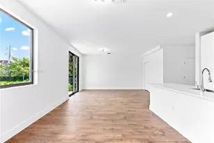 848 SW 1st St, Florida City, FL 33034 - Photo 12