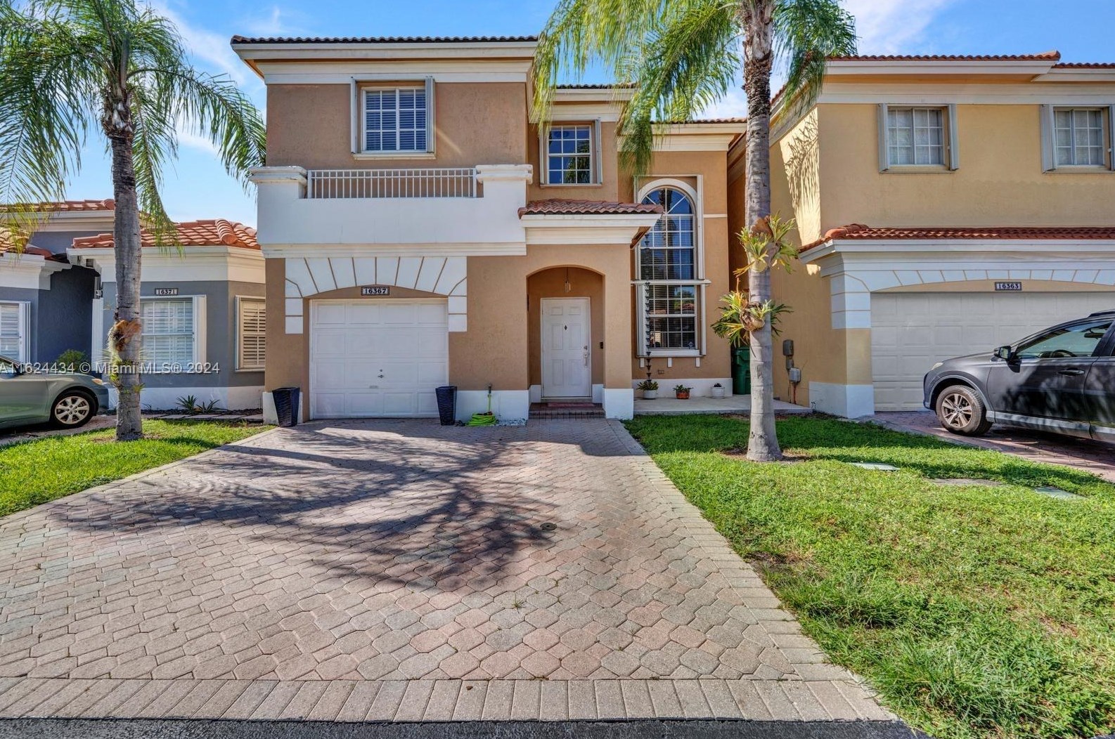 16367 103rd St, Miami, FL 33196-5899