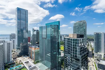 1200 Brickell Bay Dr #4209, Miami, FL 33131 - Photo 1