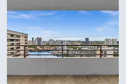 2500 Parkview Dr #2415, Hallandale Beach, FL 33009 - Photo 16