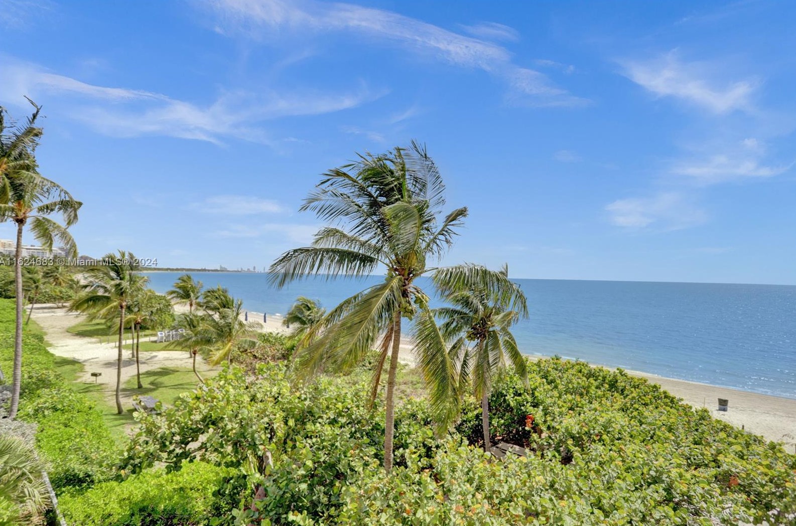1111 Crandon Blvd, Miami, FL 33149-2745