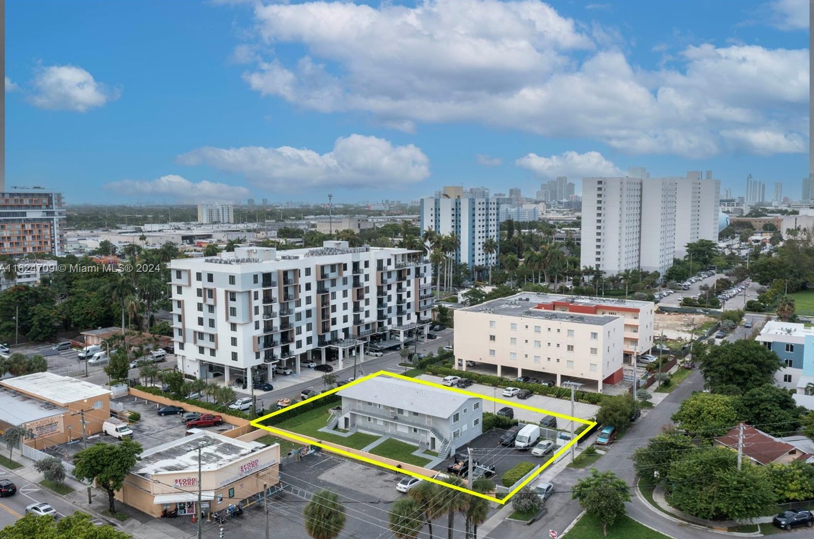 1655 Nw 18th St #4, Miami, FL 33125