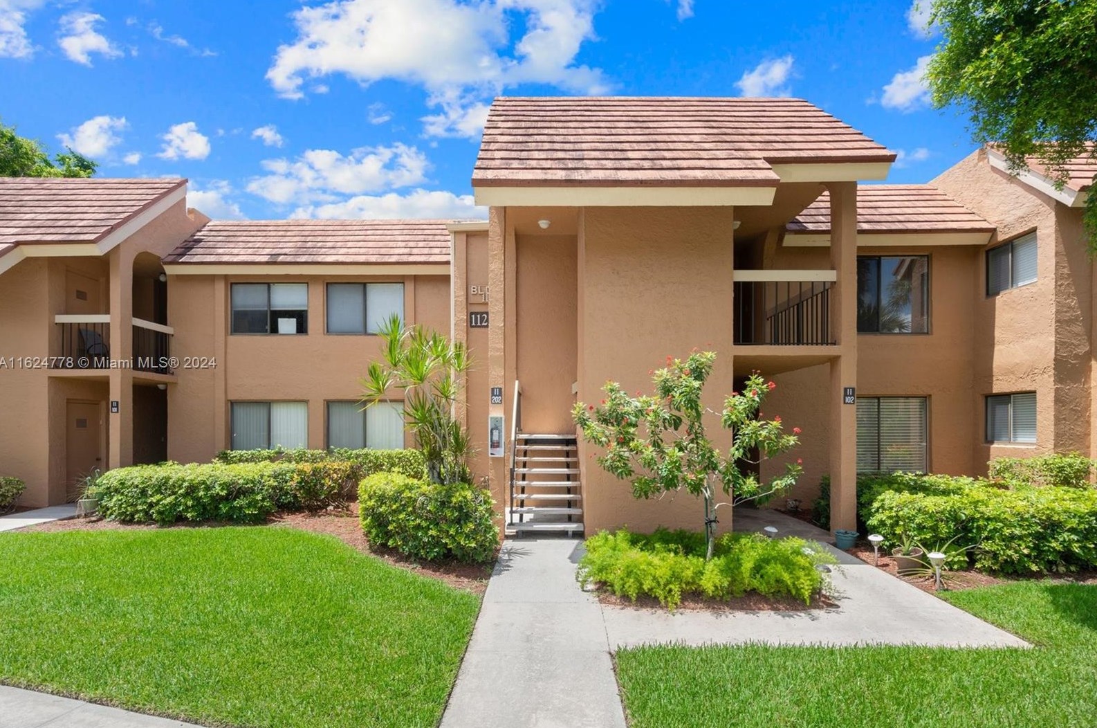 11231 Green Lake Dr #202, Boynton Beach, FL 33437