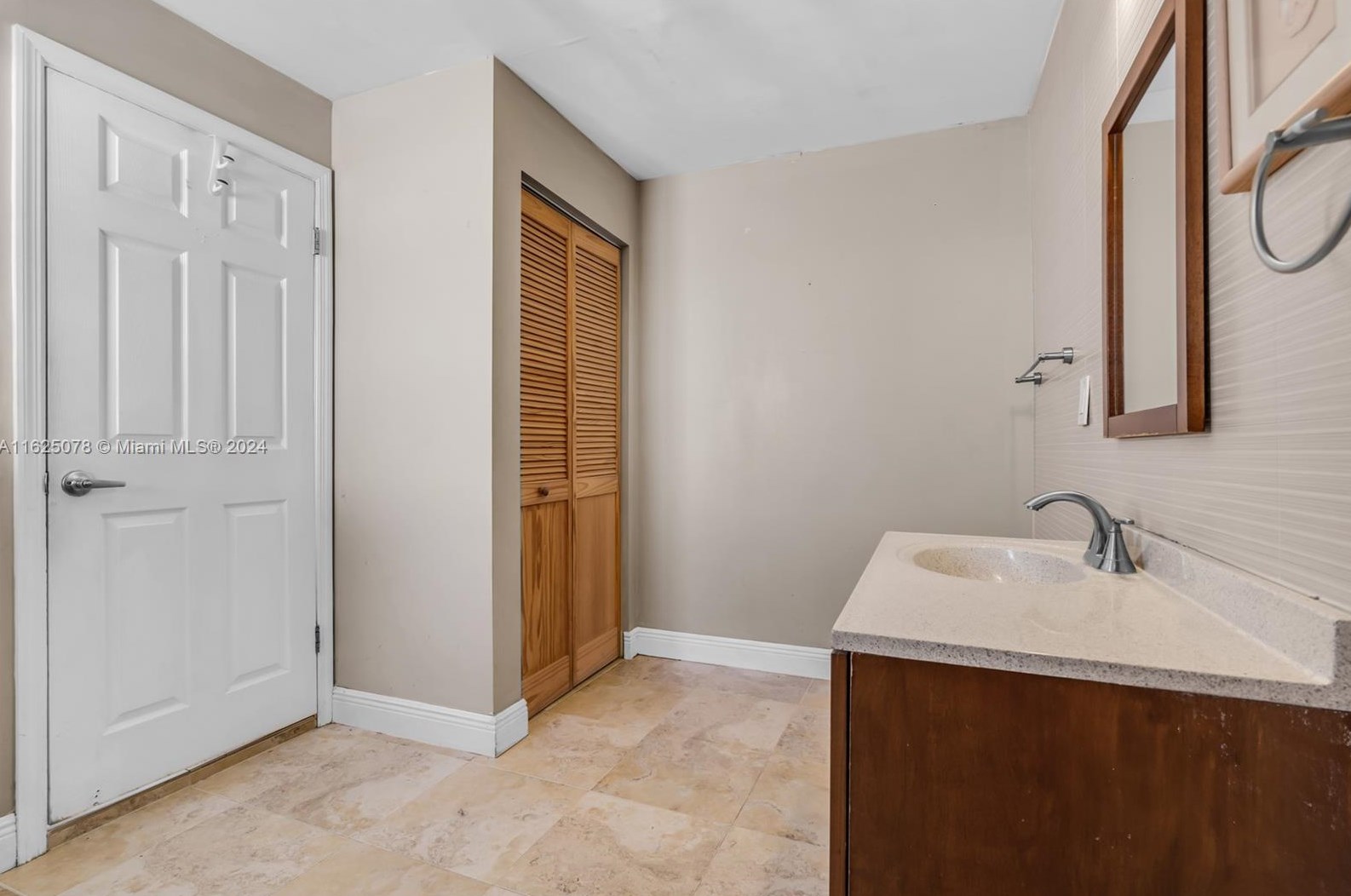 7370 33 St, Miami FL  33155-3603 exterior