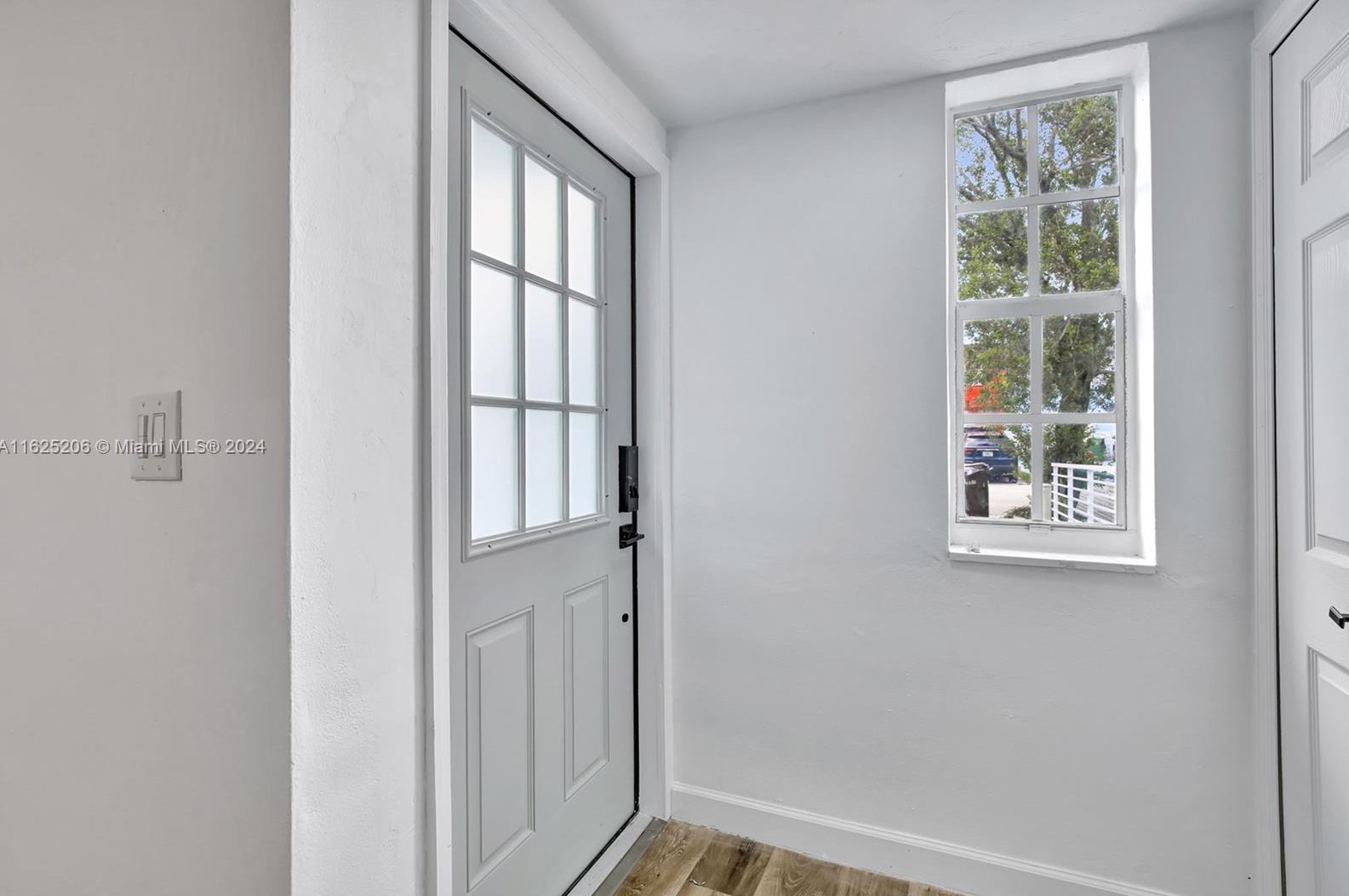 1710 72nd St, Hialeah, FL 33014-4445