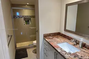 4400 Hillcrest Dr, Hollywood, FL 33021 - Photo 34