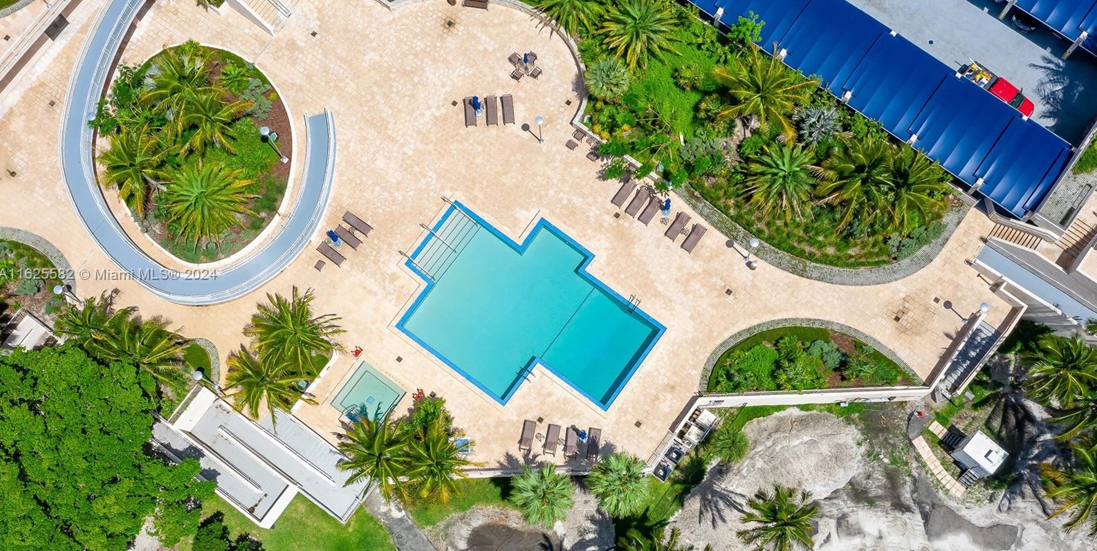 1 Grove Isle Dr, Miami FL 33133-4100 exterior