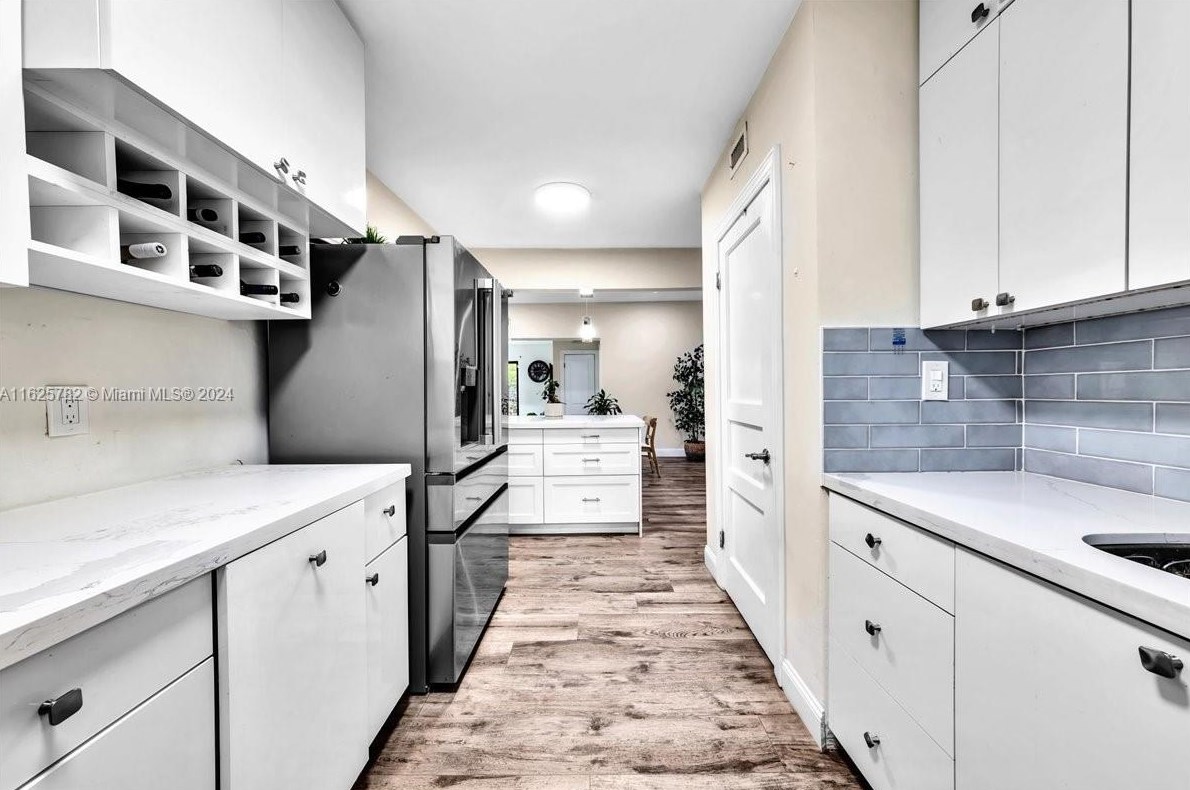 130 127th St, Miami FL 33161-5177 exterior