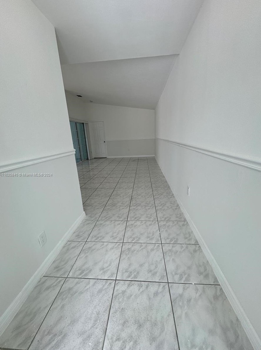 11434 Sw 185th St, Miami, FL 33157