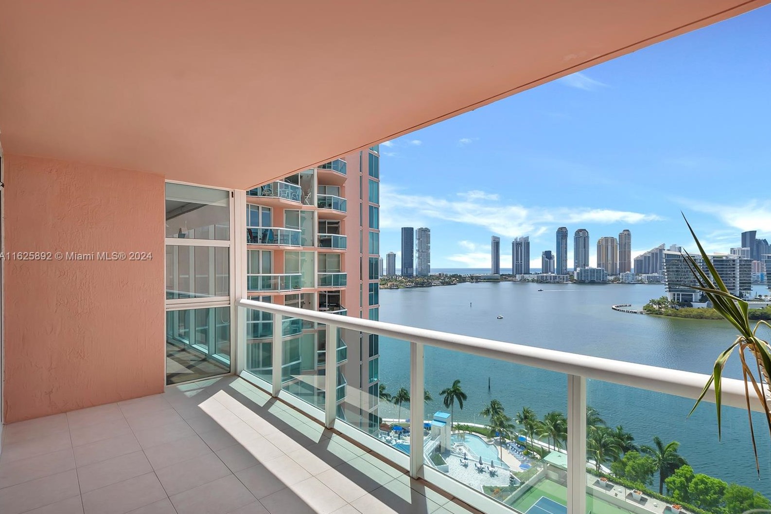 3370 Ne 190th St #1711, Miami, FL 33180