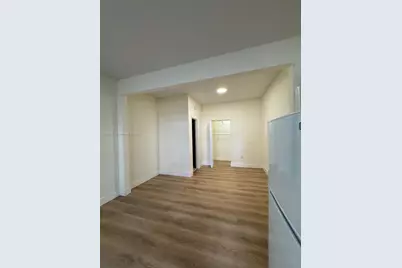 2000 Monroe St #8, Hollywood, FL 33020 - Photo 8