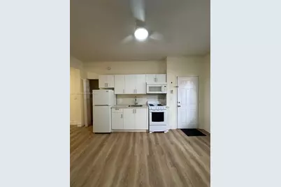 2000 Monroe St #8, Hollywood, FL 33020 - Photo 6