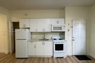 2000 Monroe St, Hollywood, FL 33020 - Photo 6