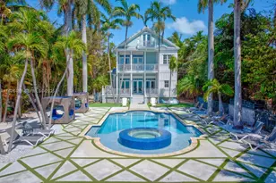 75761 Overseas Hwy, Islamorada, FL 33036 - Photo 1