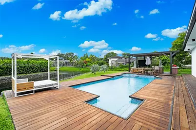 7000 SW 125th St, Pinecrest, FL 33156 - Photo 14