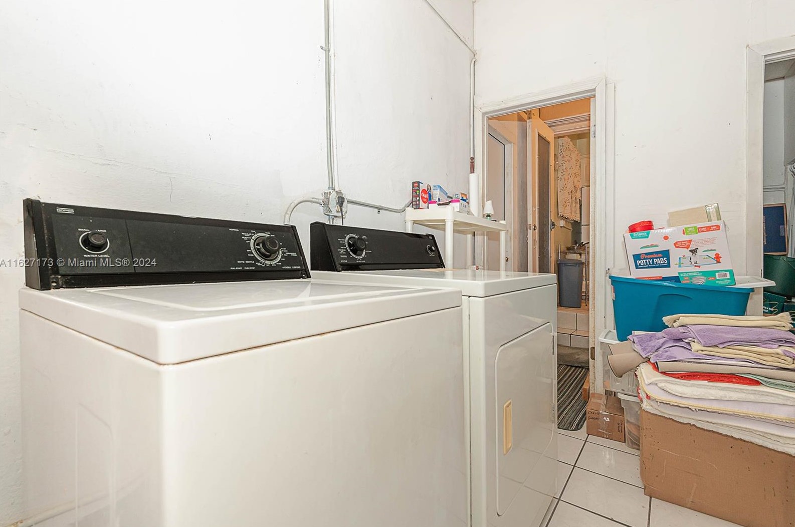 275 115 St, Miami FL 33161-6353 exterior