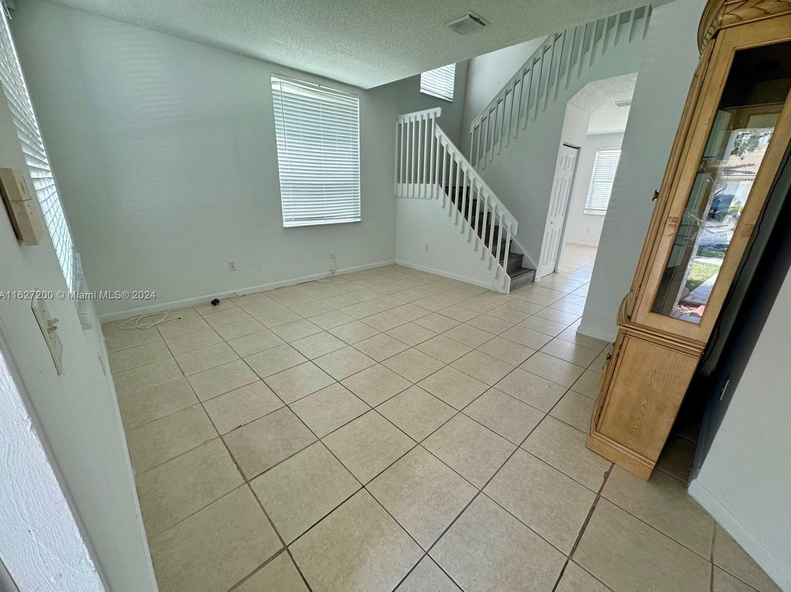 15430 12th Ct, Hollywood FL  33028-1634 exterior