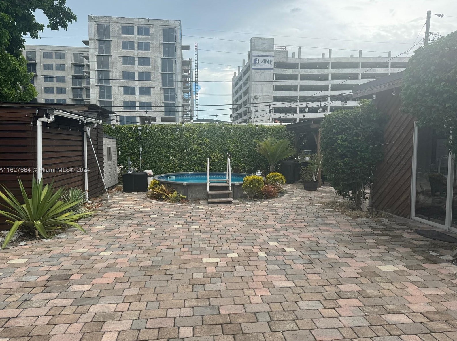 3718 12th St, Miami FL  33174-2710 exterior