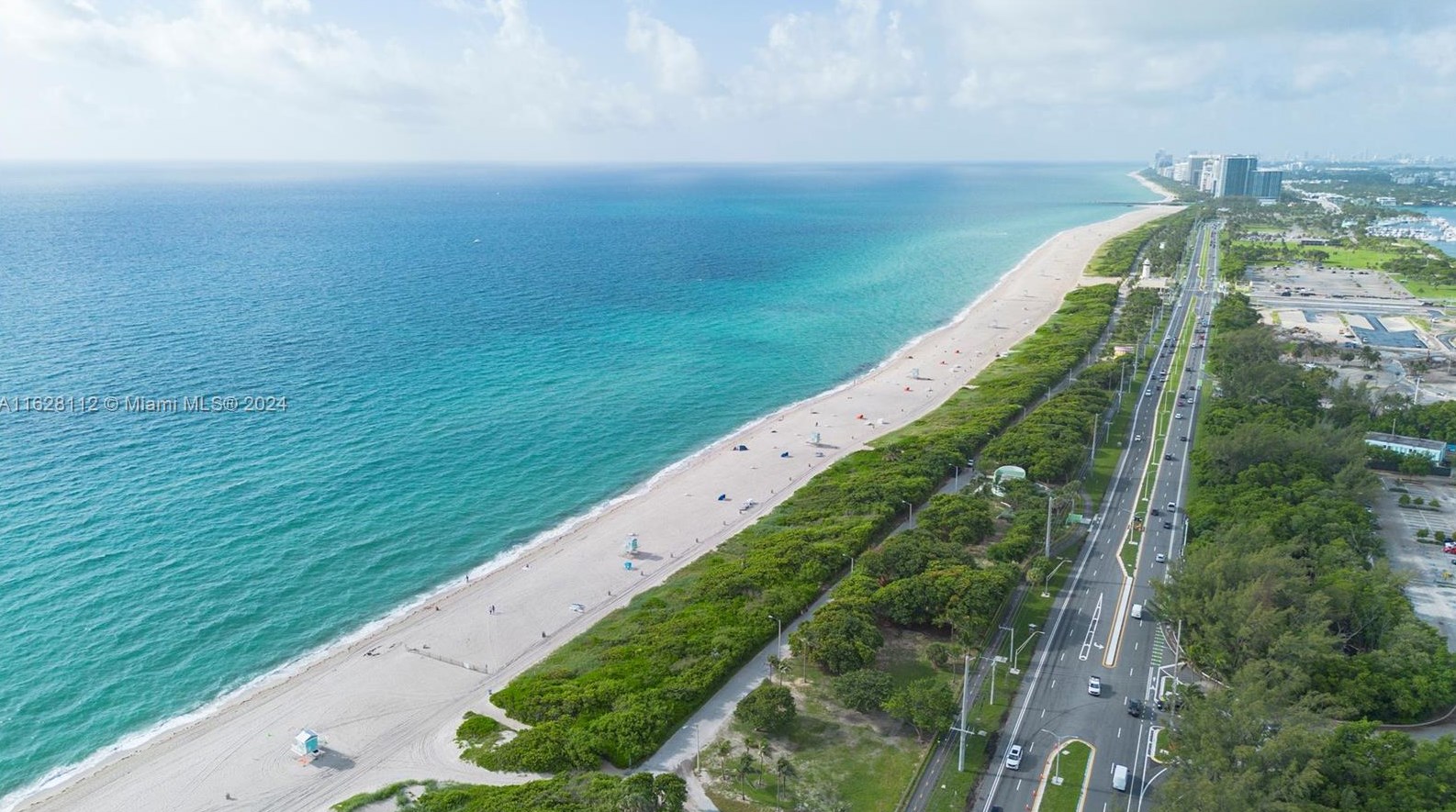 100 Bayview Dr, Miami FL  33160-4772 exterior