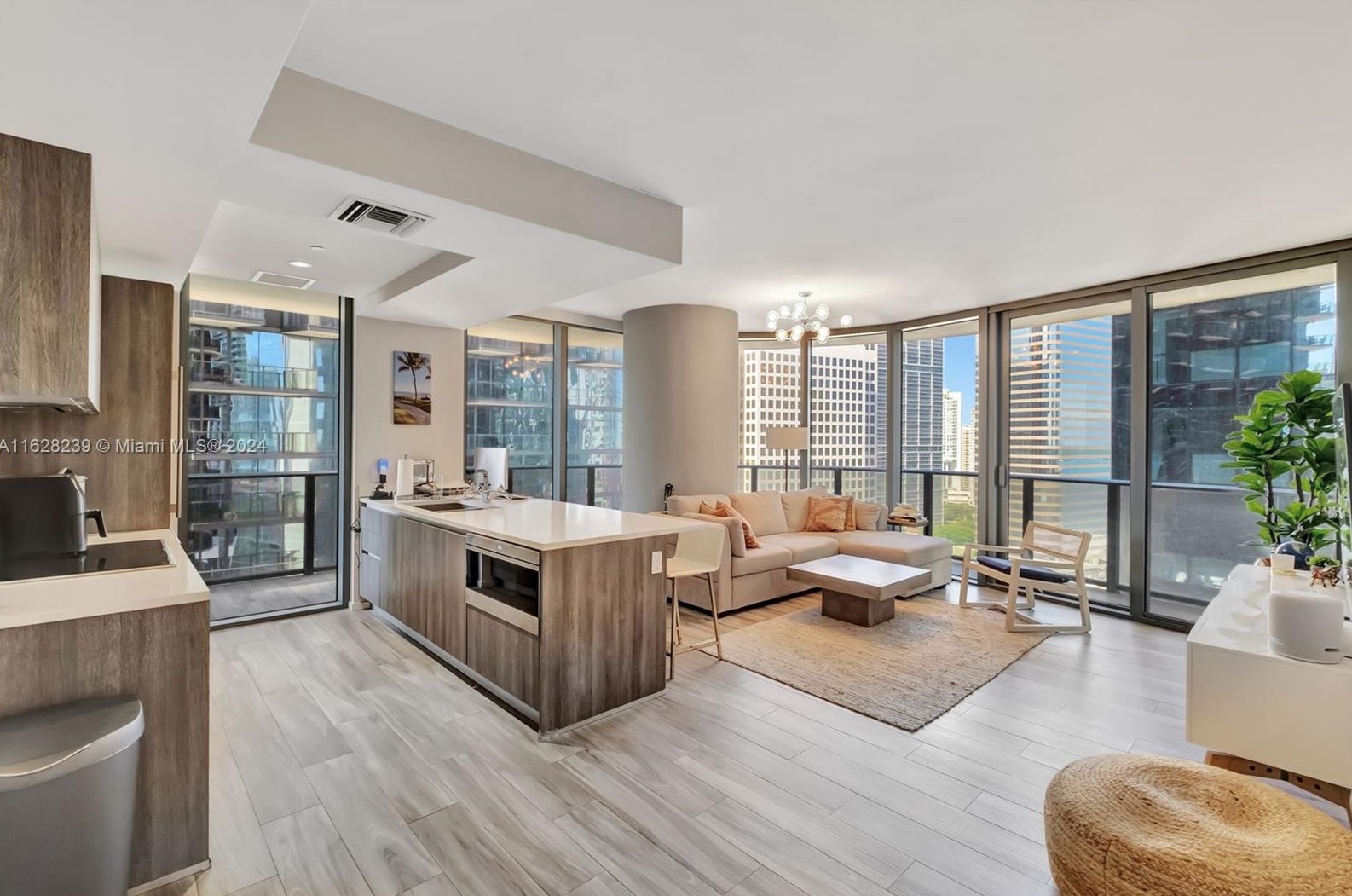 801 S Miami Ave #2205, Miami, FL 33130