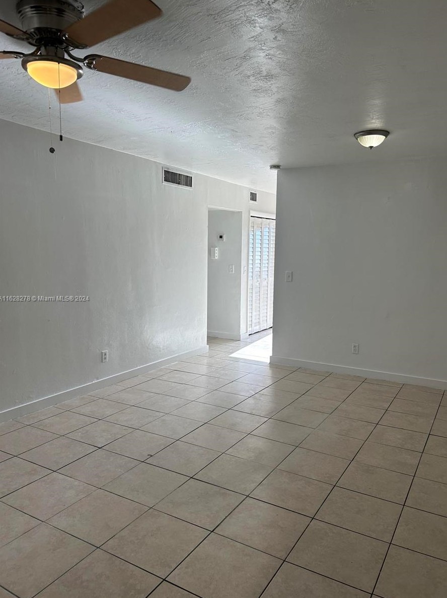 14002 Ne 2nd Ct #2-2-2, Miami, FL 33161