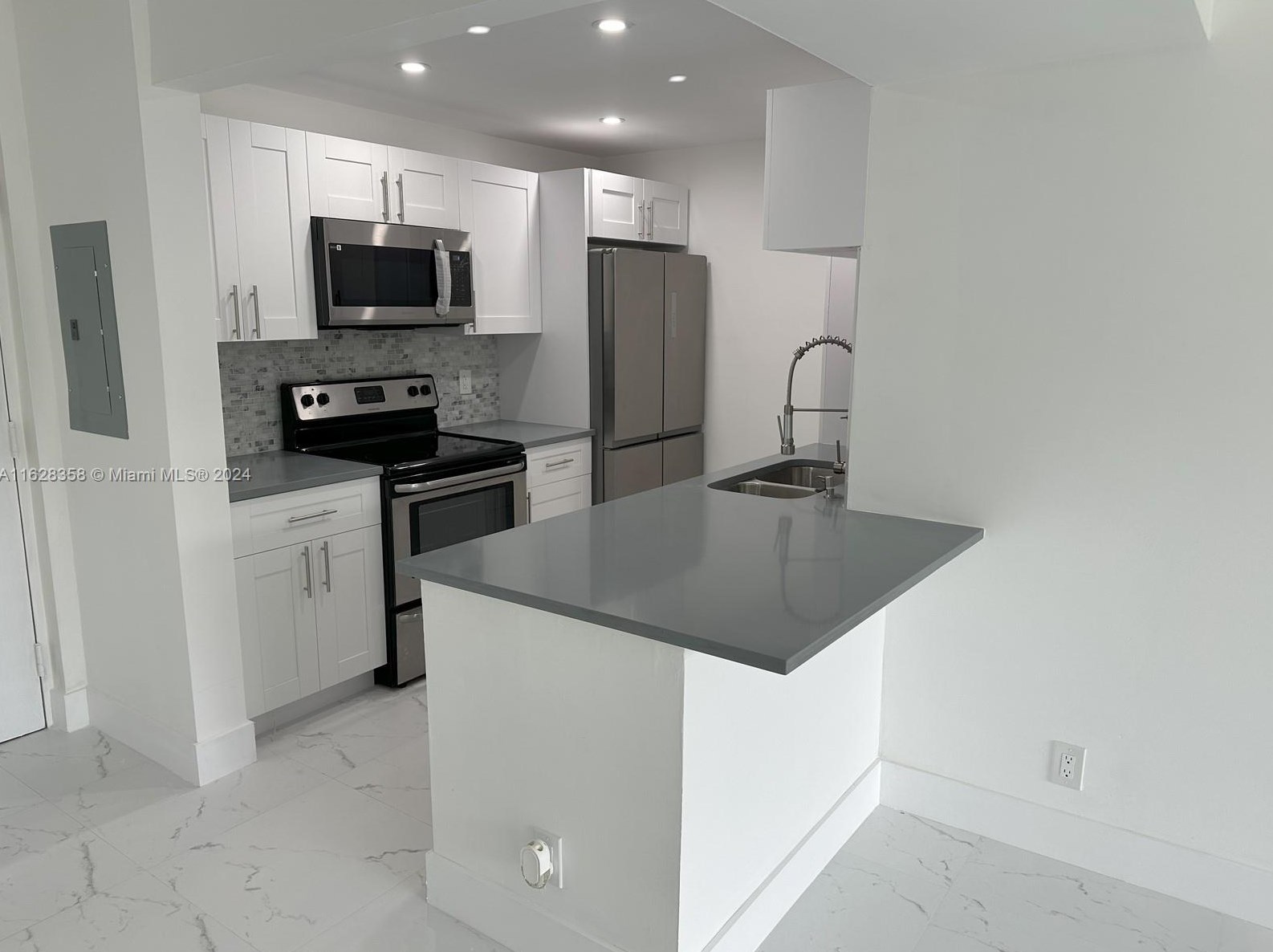 450 Nw 20th St #1020, Boca Raton, FL