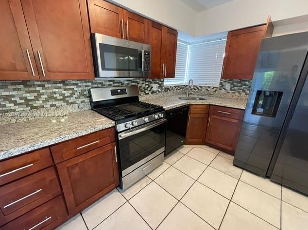 6450 Coolidge St, Hollywood, FL 33024