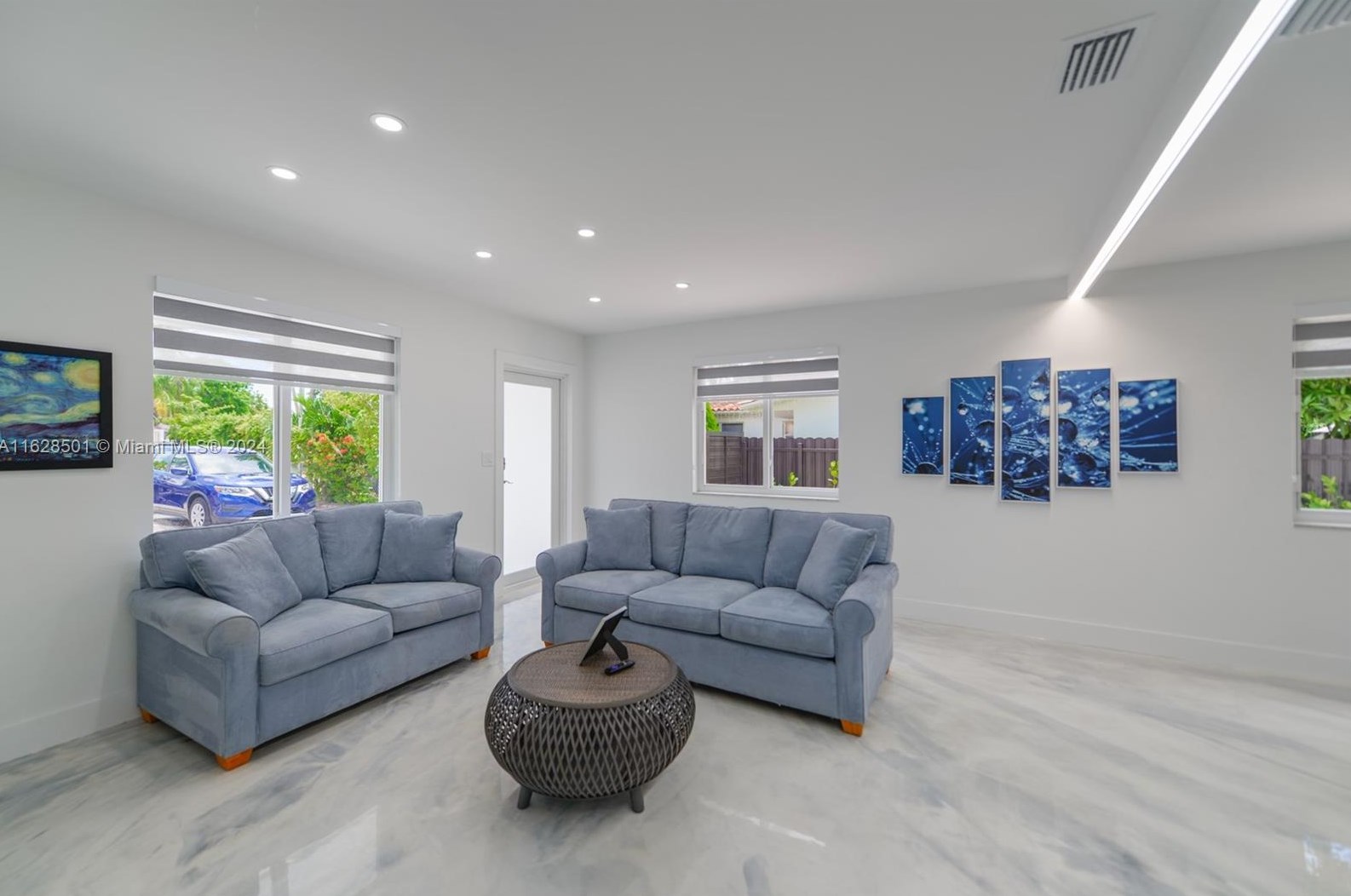 1072 25th Ave, Miami, FL 33135-4825