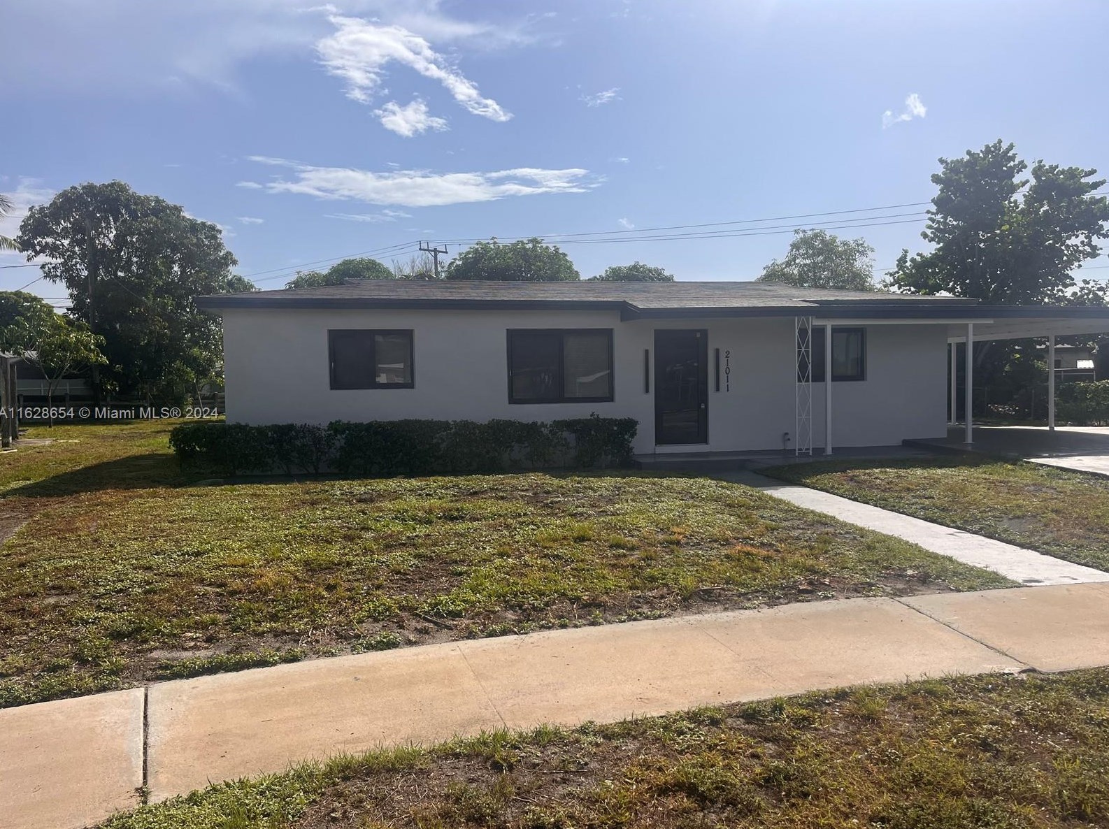 21011 30th Ct, Miami, FL 33056-1307