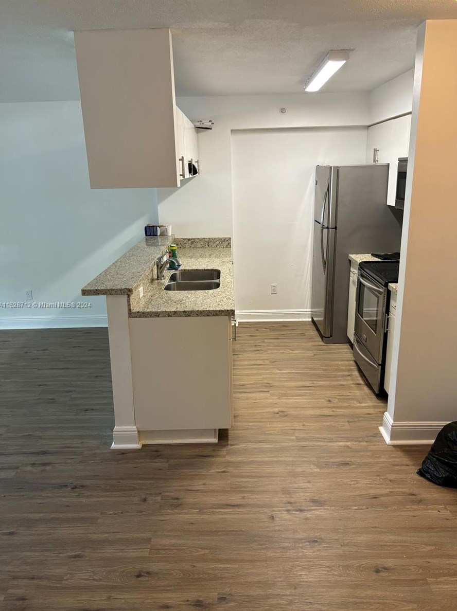 430 S Park Rd # 3-104, Hollywood, FL