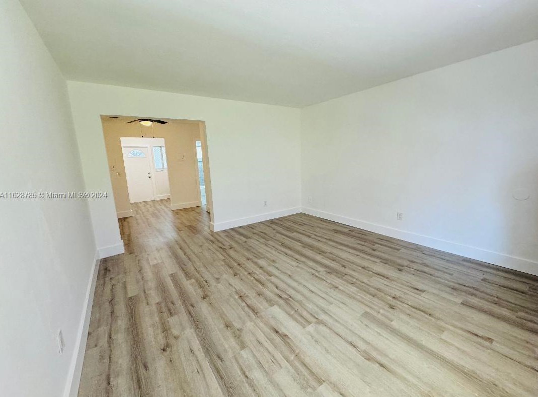 1135 Euclid Ave #105, Miami, FL 33139
