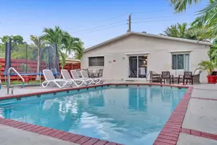 208 SW 2nd Ave, Hallandale Beach, FL 33009 - Photo 1