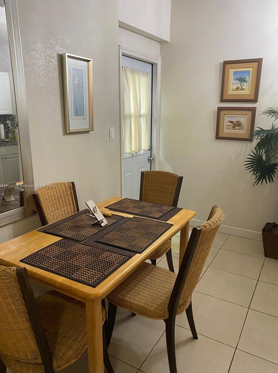 14675 Sw 22nd St #14675, Miami, FL 33175