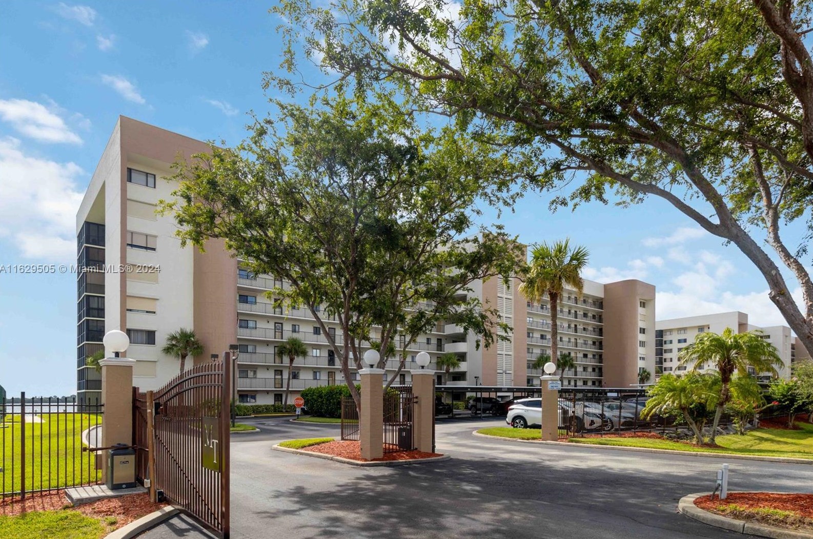 200 Se Sykes Creek Pkwy #a-102, Merritt Island, FL 32952