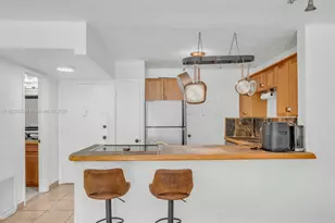 7403 SW 82nd St, Miami, FL 33143 - Photo 12