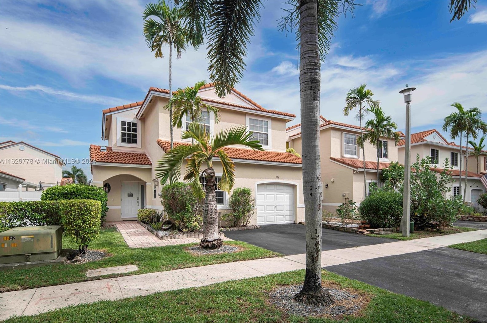 934 Sw 179th Ave #934, Hollywood, FL 33029