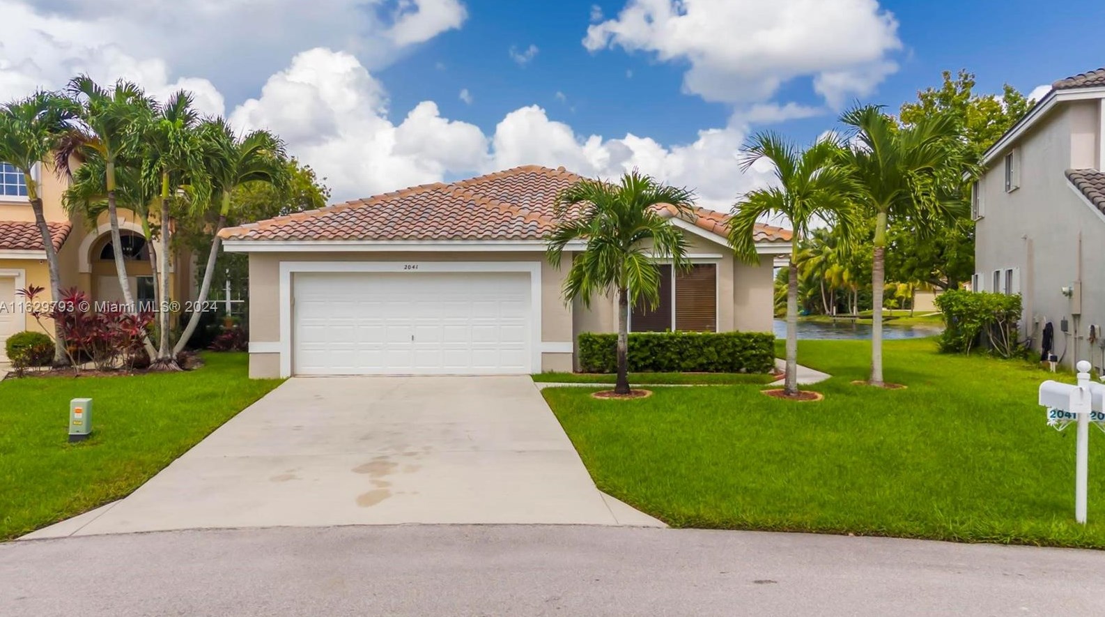 2041 Nw 182nd Terrace, Hollywood, FL 33029