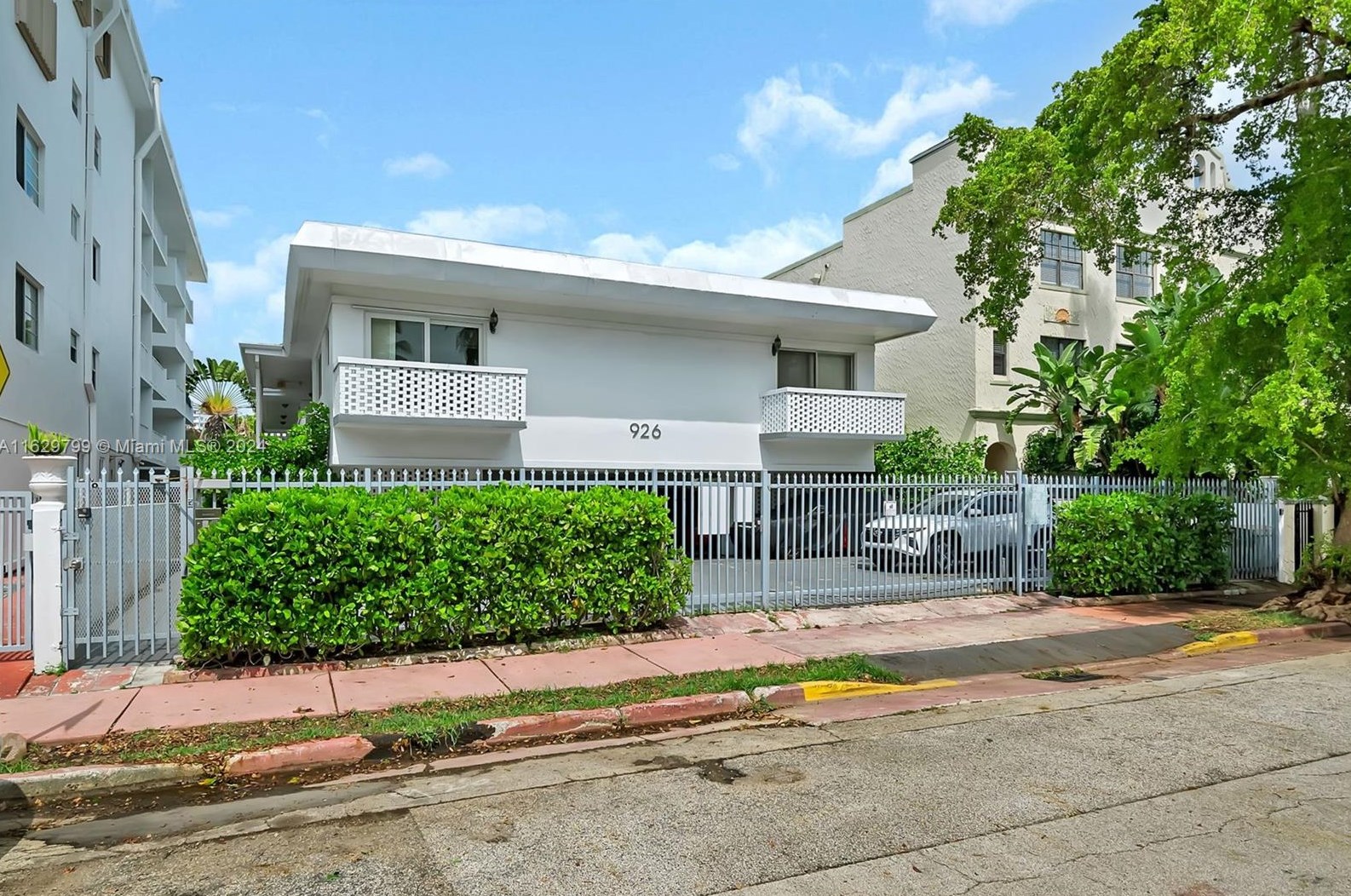926 Michigan Ave, Miami, FL 33139-5366
