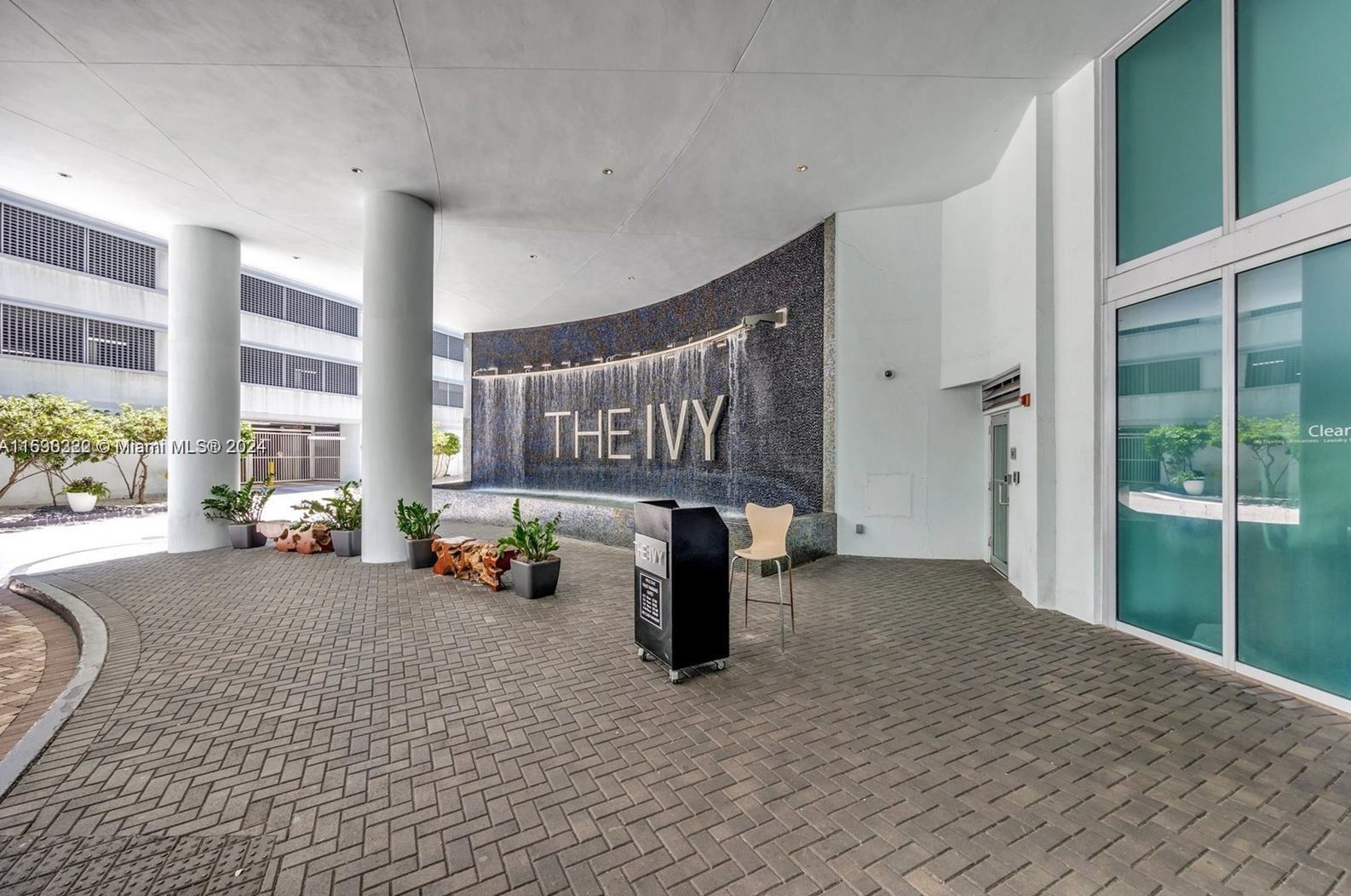 90 Sw 3rd St #3511, Miami, FL 33130