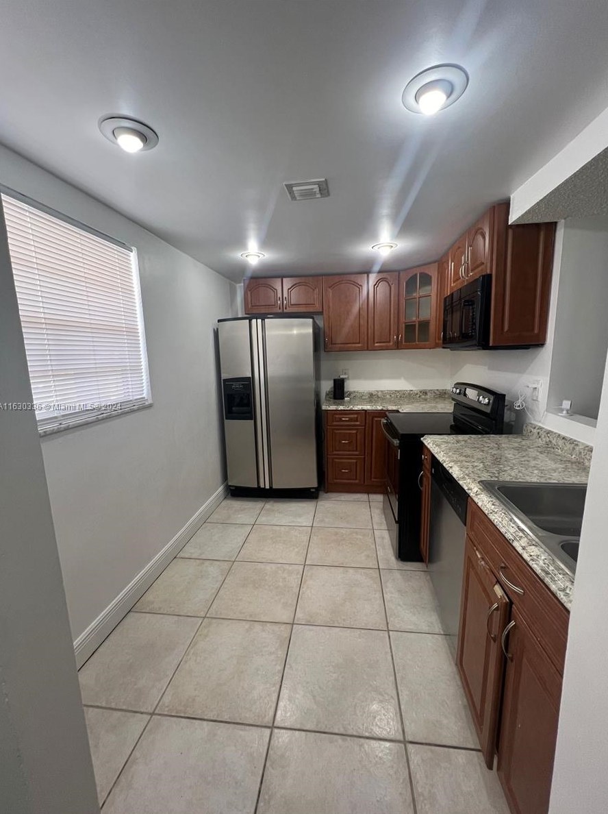 14155 87th St, Miami, FL 33183-4091
