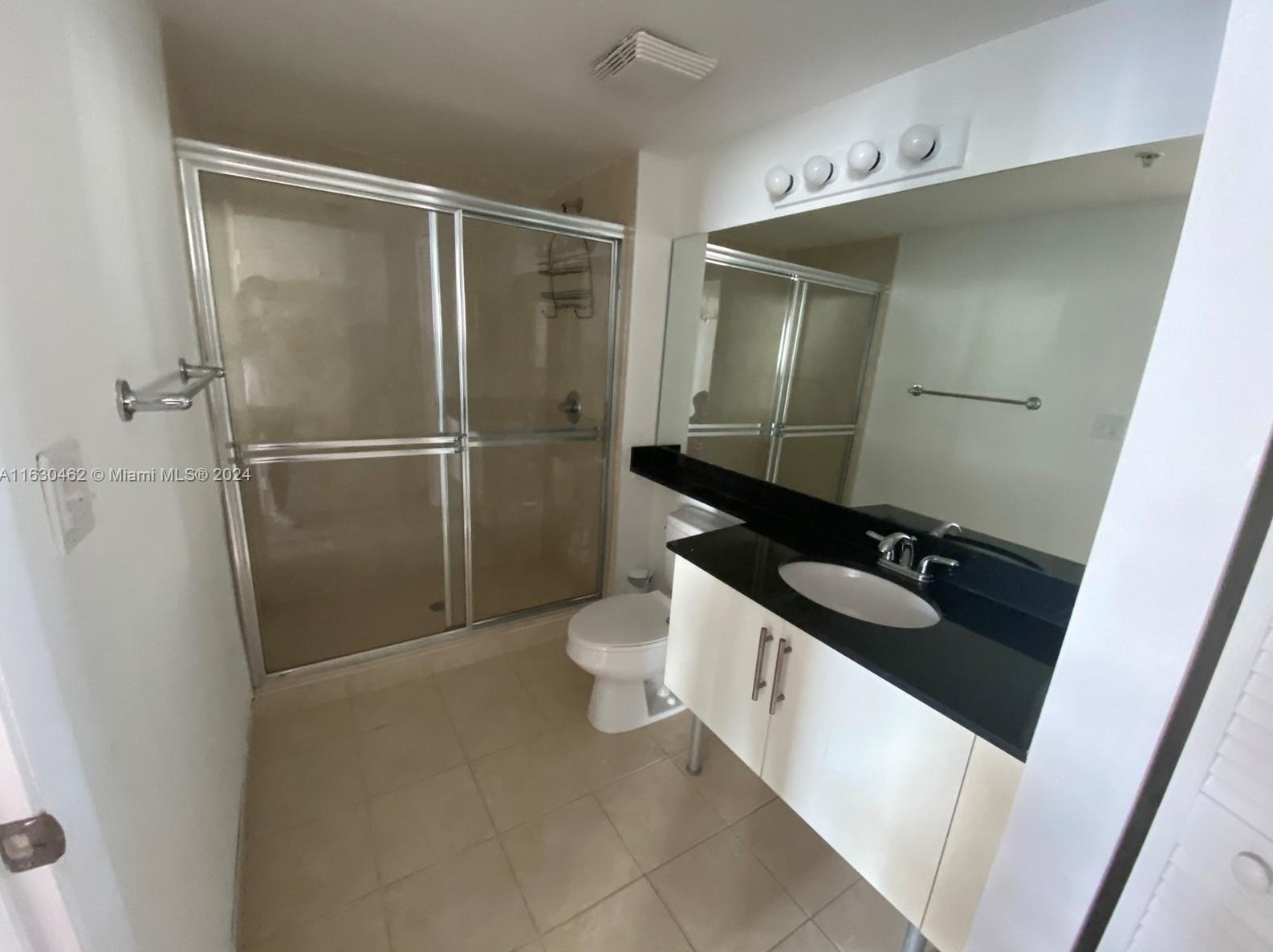 31 5th St, Miami FL 33131-2505 exterior